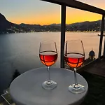 Attico Con Vista Panoramica Sul - Due Апартаменти *