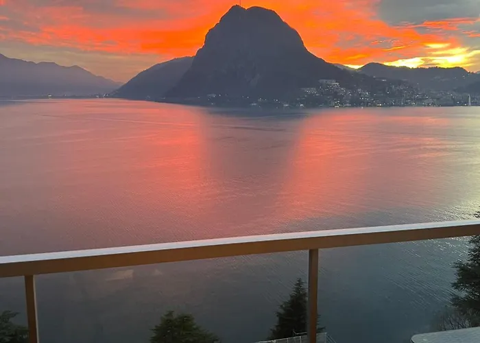 アパート Attico Con Vista Panoramica Sul - Due *