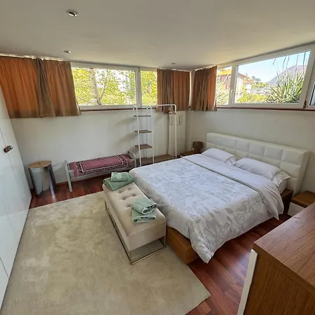 Attico Con Vista Panoramica Sul - Due Apartamento Lugano